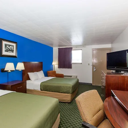 Travelodge By Wyndham Great Bend Exterior photo