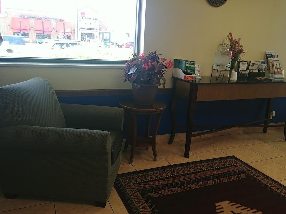 Travelodge By Wyndham 2*